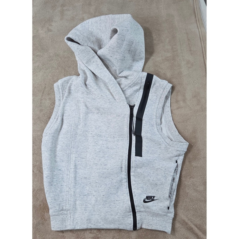 Nike‎ tech fleece Mens small vest gray sleeveless full zip hoodie 689067-121 EUC